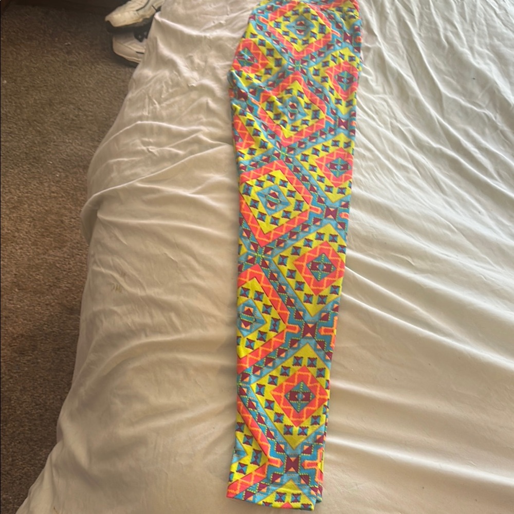 Colorful Geometric Pattern Leggings